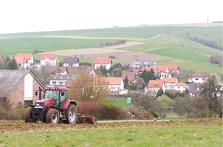 Neubaugebiet Selbach mit Reiserberg